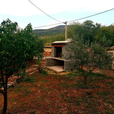 Kuca Za Odmor Mile Villa Drniš Kültér fotó