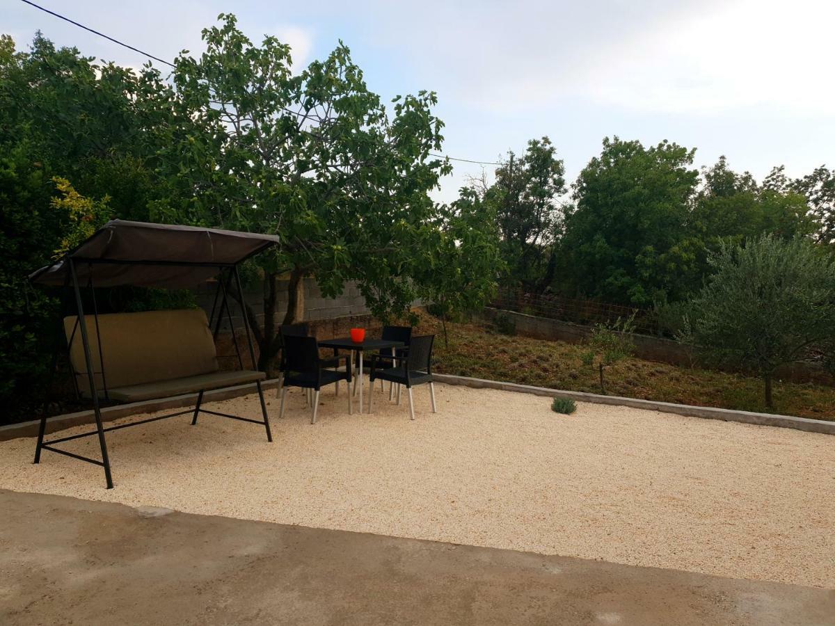 Kuca Za Odmor Mile Villa Drniš Kültér fotó